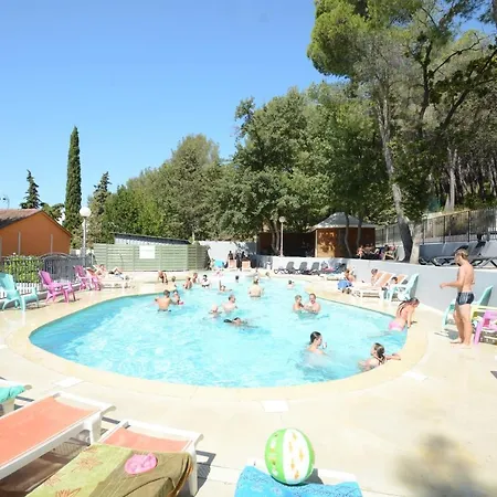 Les Playes Kamp alanı *